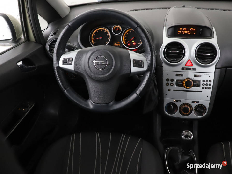 Opel Corsa 12