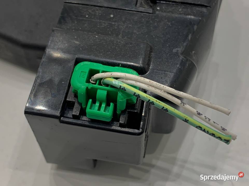 ZAMEK KLAPY TYŁ PEUGEOT 308 I Hatchback osobowe podkarpackie