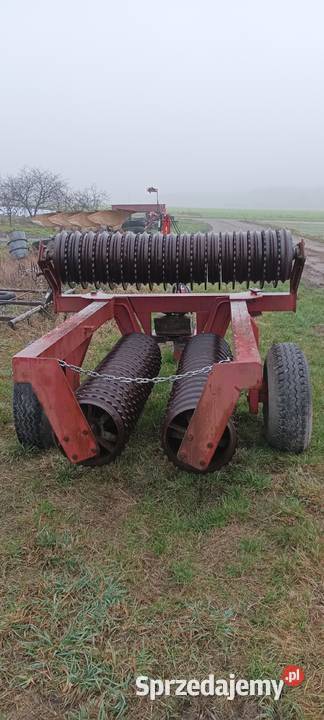 Wał posiewny ciągany nieuszkodzony Drobin
