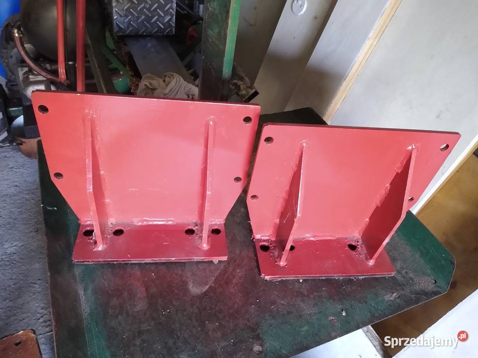 Mocowania Stopy błotników Ursus Massey Ferguson mazowieckie