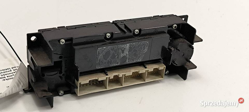 PANEL KLIMATYZACJI VOLKSWAGEN GOLF IV Lipno