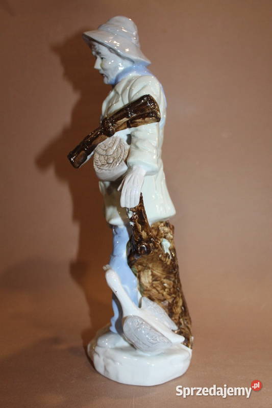 Figurka myśliwego wys 315 465 Szczecin