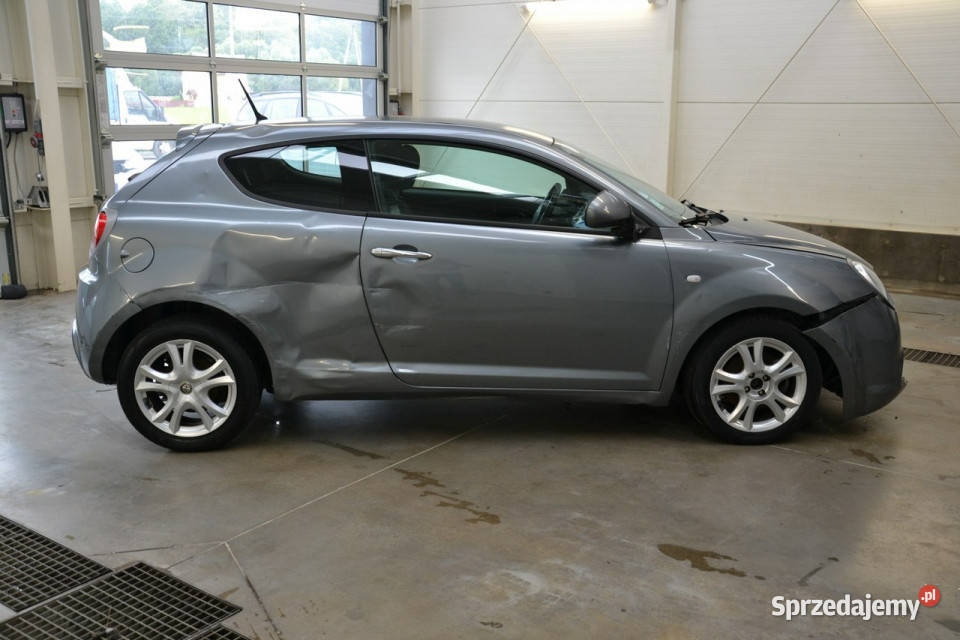 Alfa Romeo Mito 13 D 95 EKONOMICZNY klima radio 95KM Samochody osobowe Kęty sprzedam