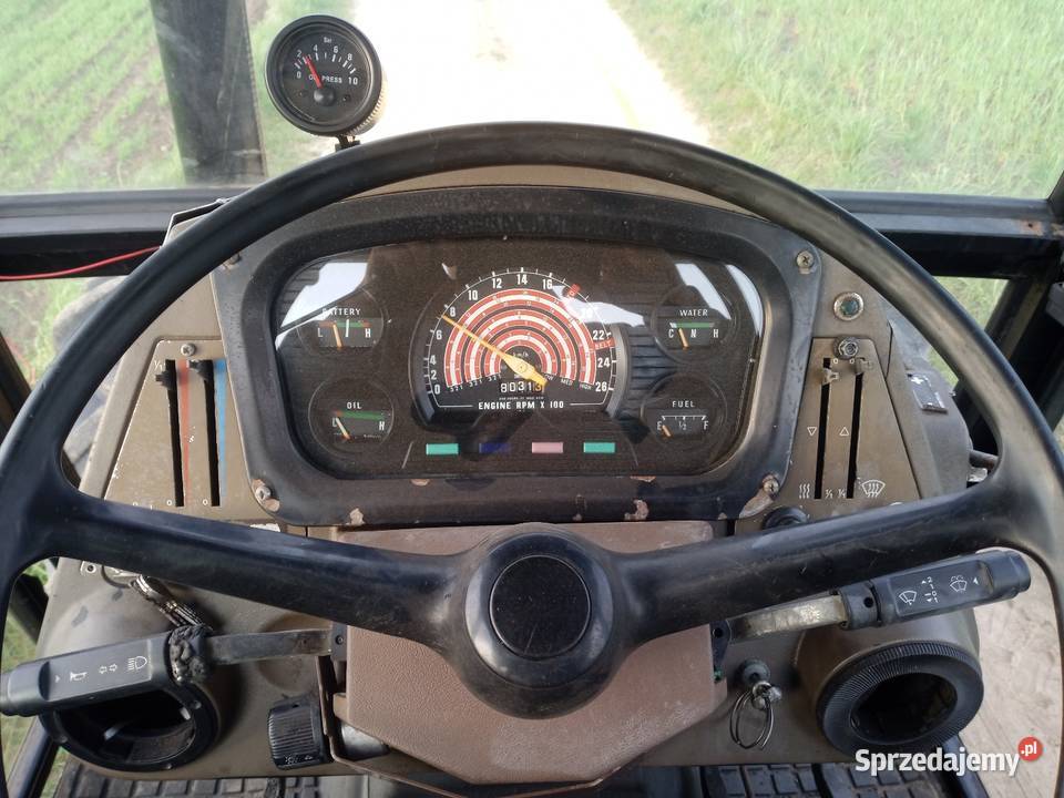 Ciągnik 4x4 Perkins 4cyl 75 koni Rok produkcji 1990 Hartowiec