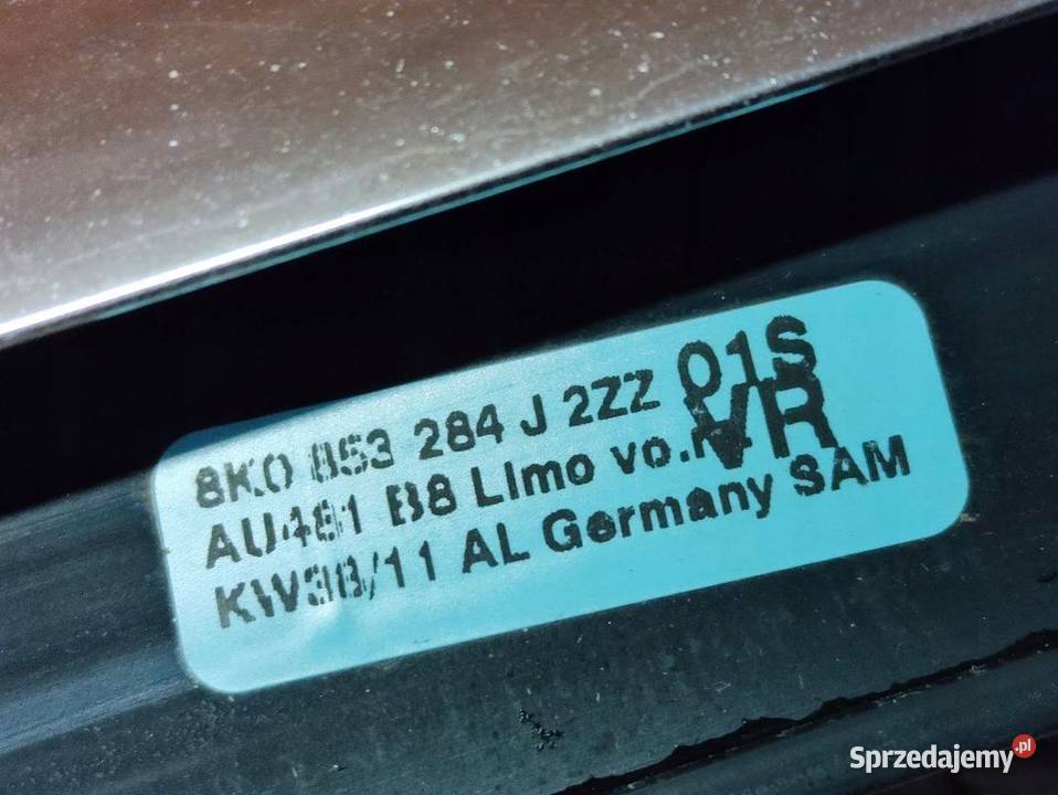 Listwa Zgarniająca Prawy Przód Audi A4 B8 Pleszew