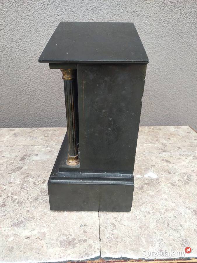 S179 Obudowa marmurowa starego zegara Tczew