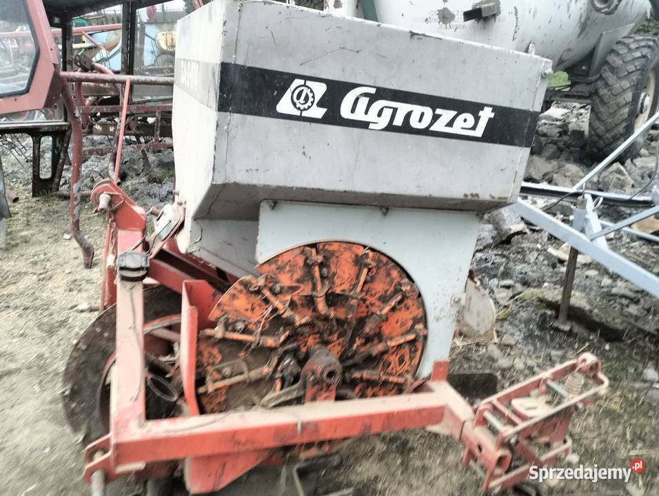 Sprzedam sadzarke do ziemniaków Siewniki i sadzarki Czechy