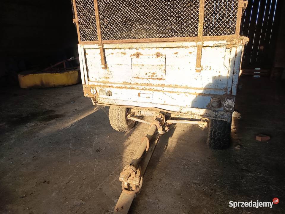 Rozrzutnik obornika nieuszkodzony łódzkie Czarnocin