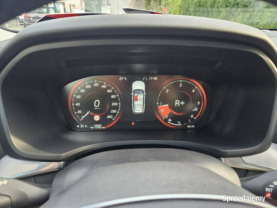 Volvo V60 II 2018 lakier metallic Ruda Śląska