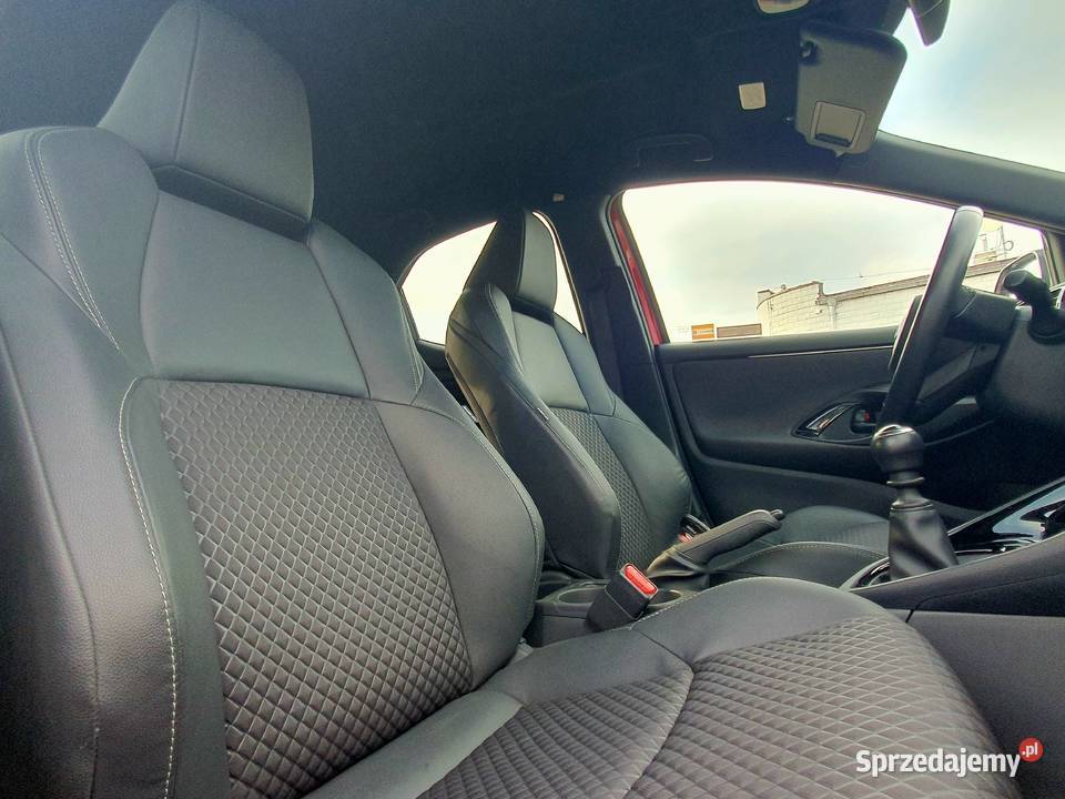 Yaris 4 2023 rej 2022 prod 15 benz 125 20 łódzkie Łask