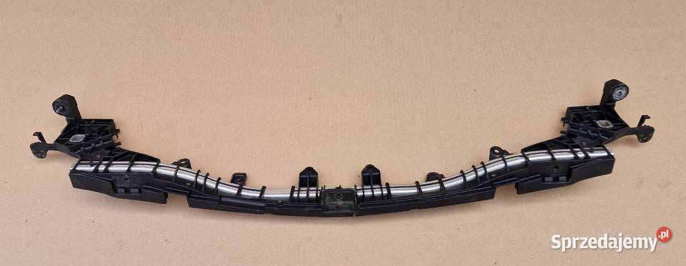 MERCEDES CKLASA W205 WZMOCNIENIE PAS PRZEDNI Bieleń