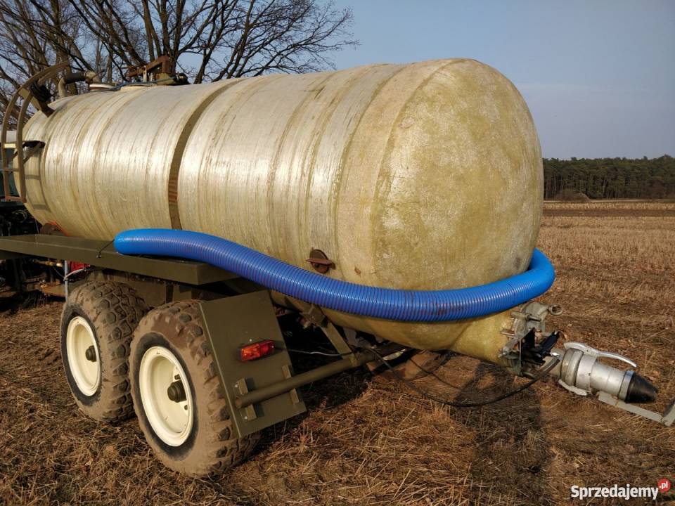 Beczkowóz Fortschritt HTS 10027 beczka