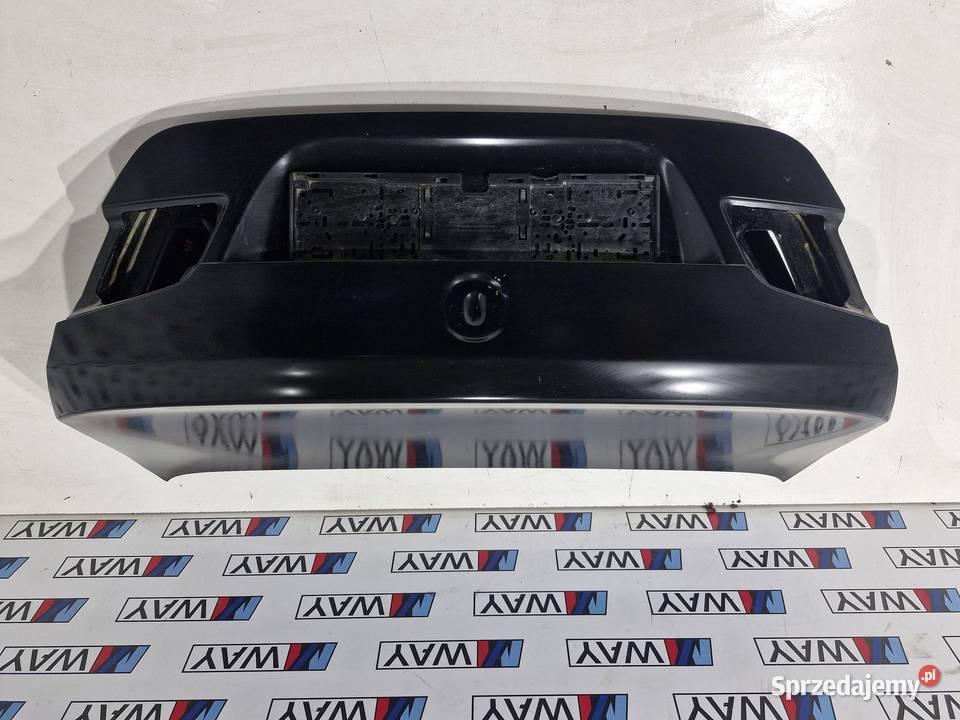 BMW F10 KLAPA BAGAZNIKA TYŁ TYLNIA 668 SCHWARZ