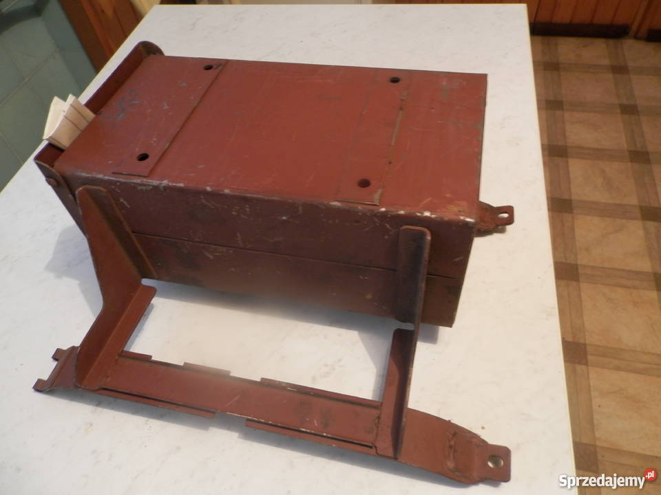 ursus c 330 skrzynka narzędziowa wielkopolskie Koźmin Wielkopolski
