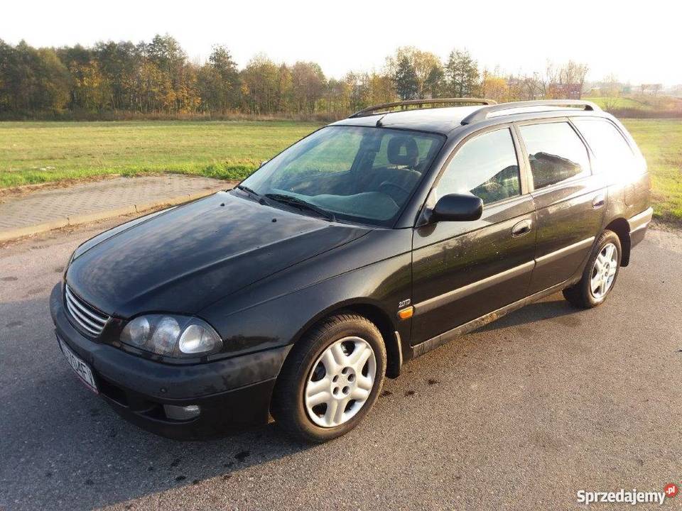 TOYOTA AVENSIS 20 td KOMBI Kombi