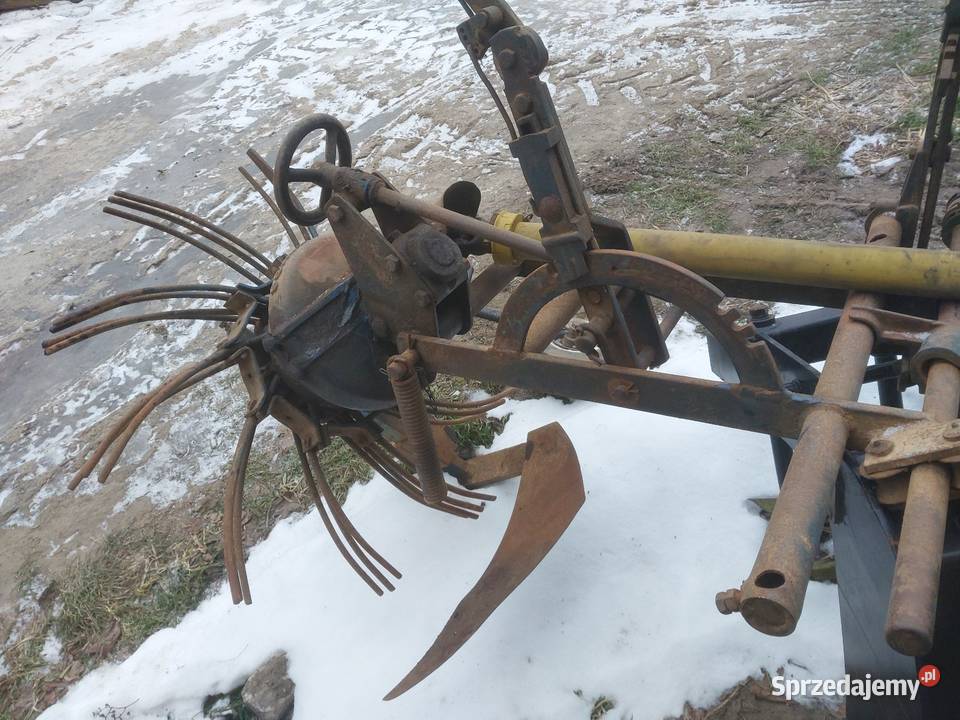Kopaczka schmotzer napędzana z WOM Kopaczki Piotrków Trybunalski