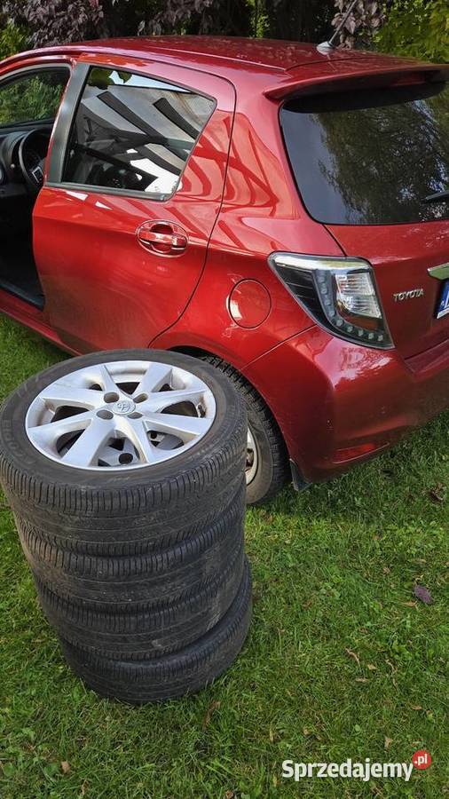 Toyota Yaris Automat Najbogatsza Wersja czujnik parkowania Gdańsk sprzedam