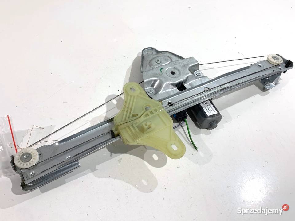 PODNOŚNIK SZYBY LEWY PRZÓD DACIA DUSTER sprzedam