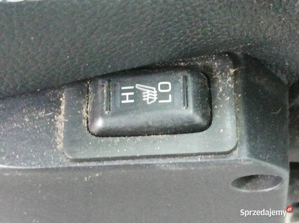 FOTELE PRAWY PASAŻERA SKÓRA GRZANY Mitsubishi