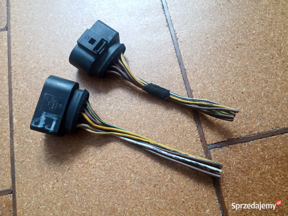 Audi A2 Wtyczka lampy przód Kostka 1J0973735 osobowe Pozostałe Dębica