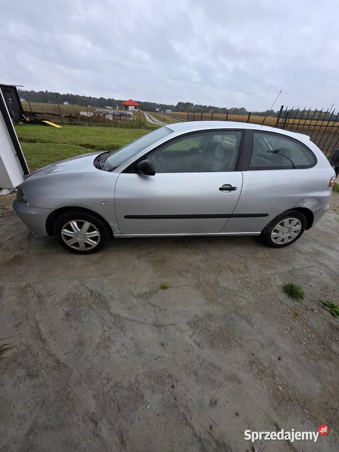 Seat ibiza 74KM