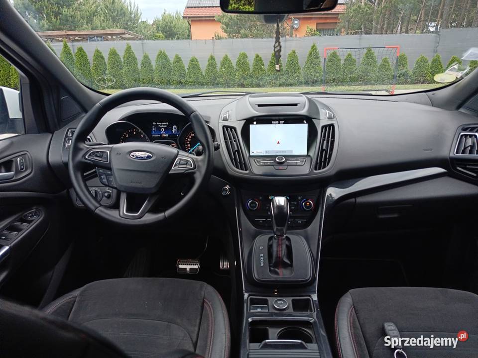 FORD KUGA 2018 20TDCI4x4 LED 4x4 ST LINE Kamera Czarnków sprzedam