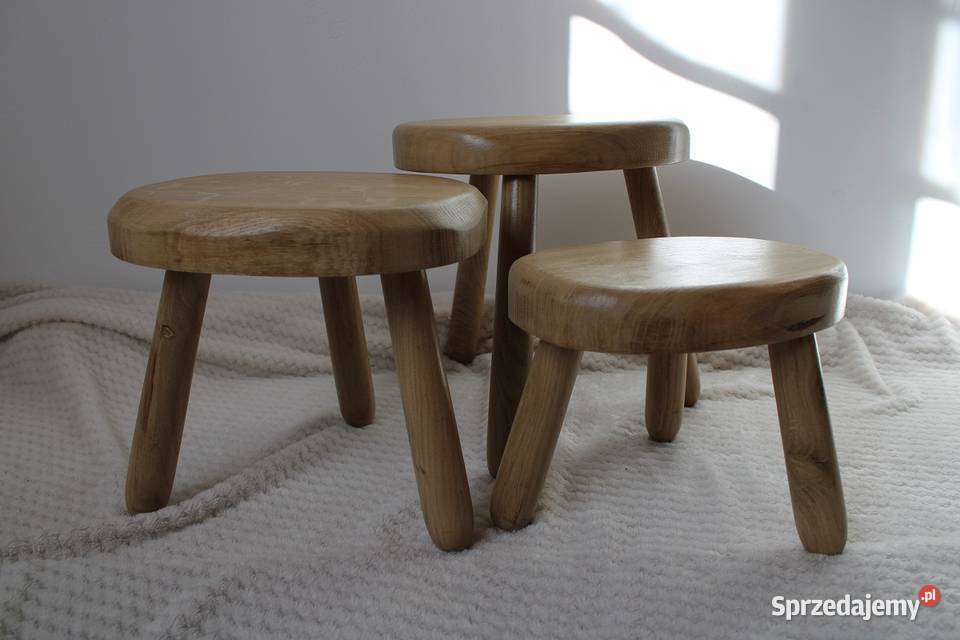 Dębowe stołeczki kwietniki Stołki i taborety Meble Zarszyn