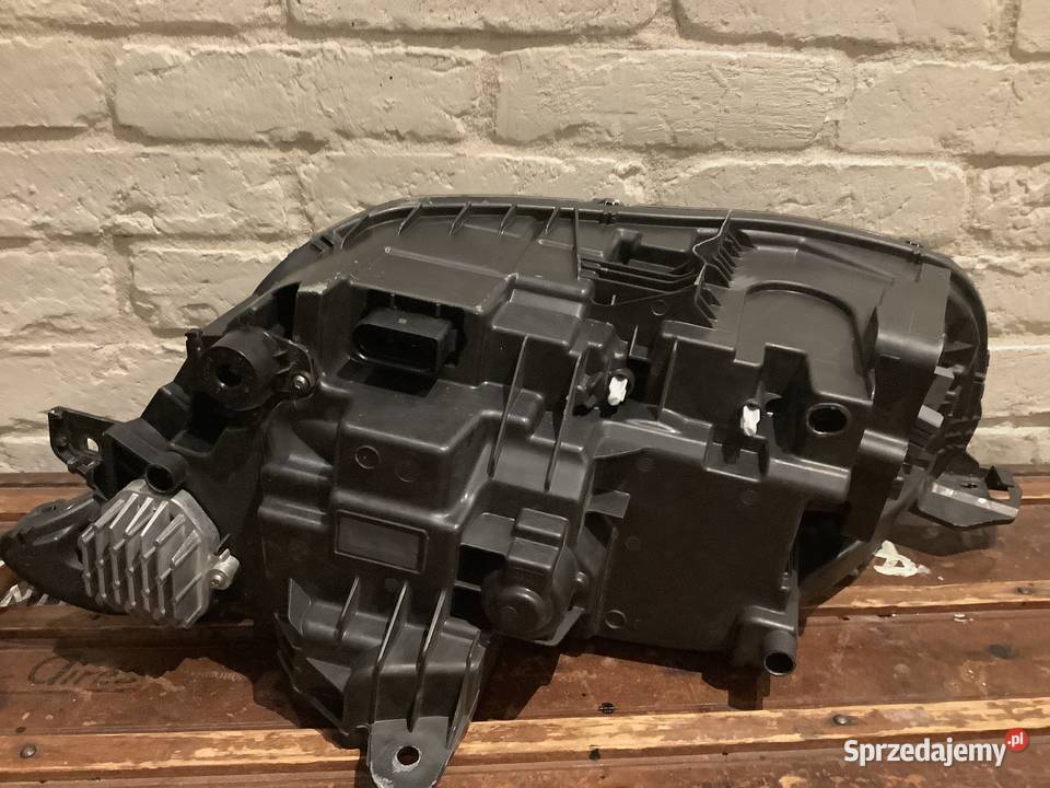 Volvo XC90 Lampa prawa full led praktycznie Warszawa