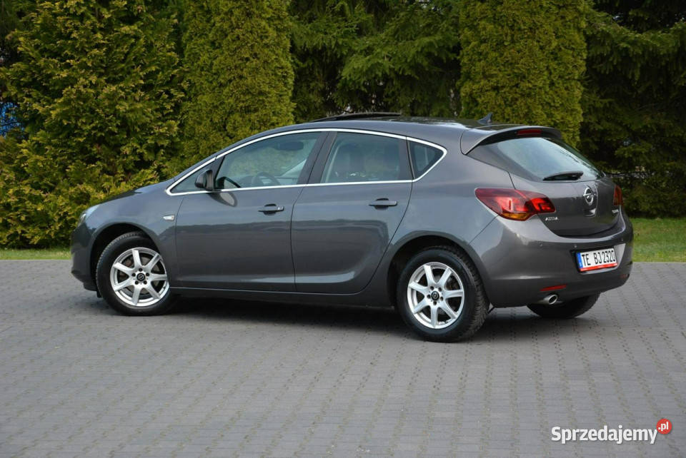 Opel Astra Cosmo Sport Xenon Ledy Navi ASR (kontrola trakcji) Ostrów Mazowiecka