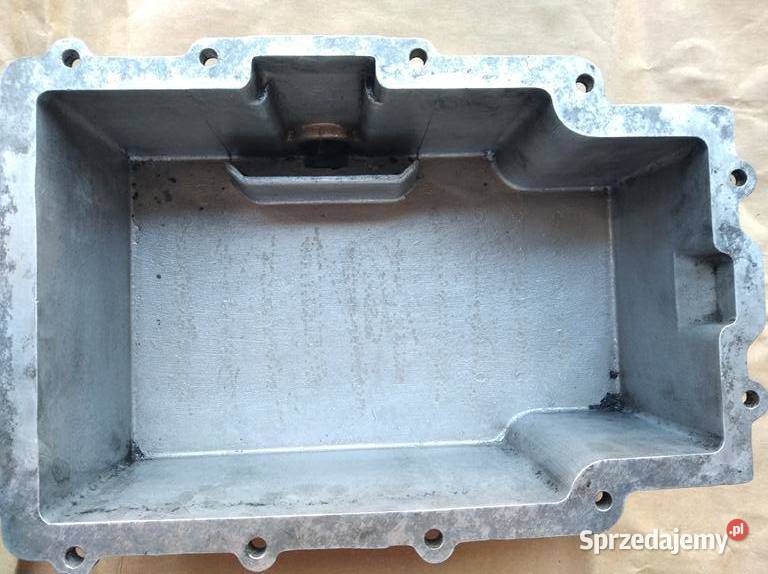 Ursus C 328 misa olejowa silnika obudowa Bychawa