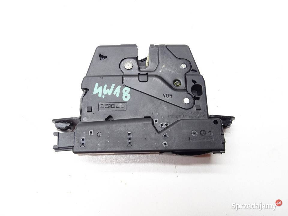 ZAMEK KLAPY BAGAŻNIKA TYŁ TYLNY 918064 BMW F30 sprzedam