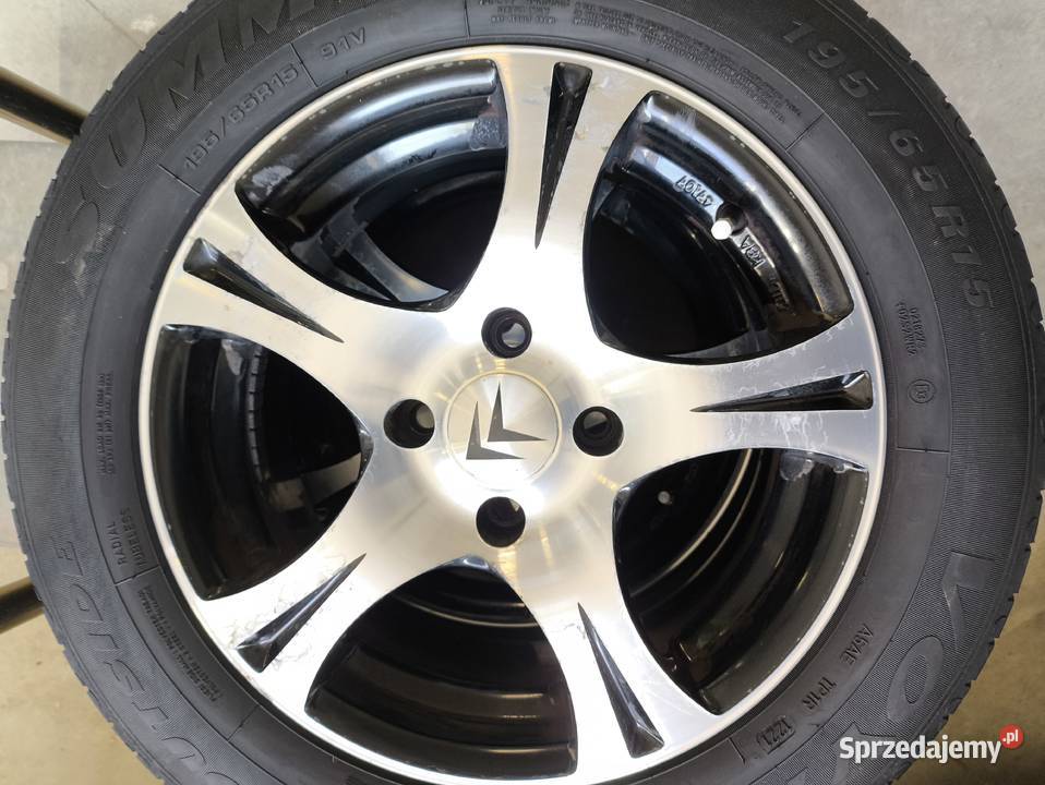 Felgi alufelgi 15 4x108 65Jx15H2 Suwałki sprzedam