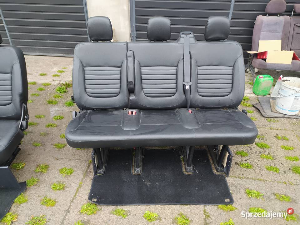 Tylne fotele kanapy Renault Trafic Vivaro Krzemień Drugi