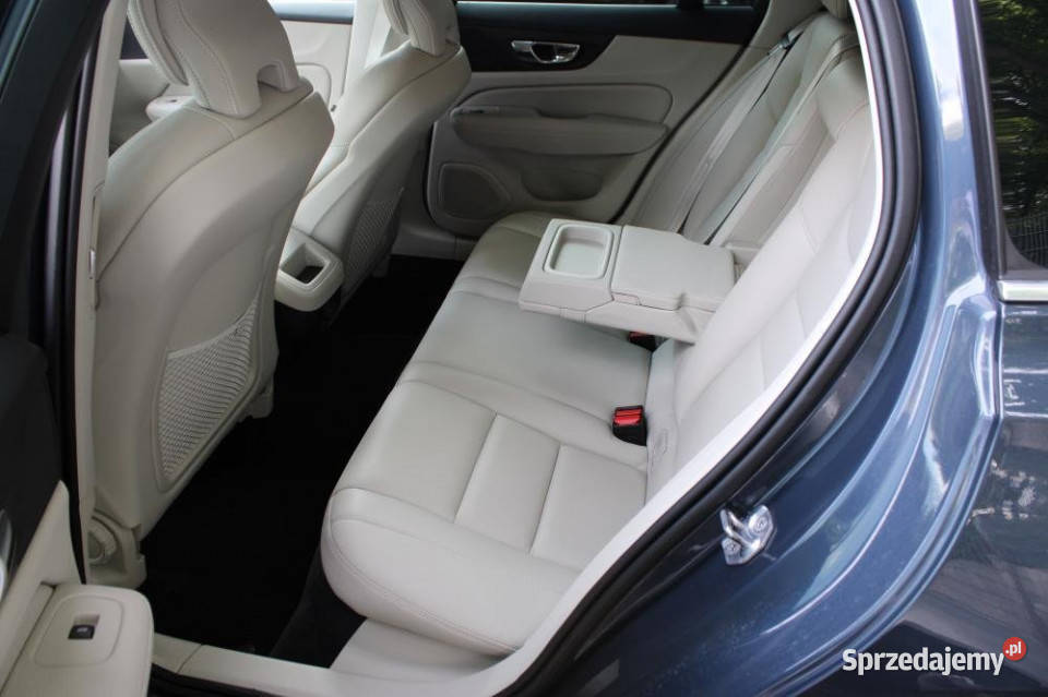 Volvo V60 2020r Gwarancja IWŁ ASO FV23 Kamery Chorzów