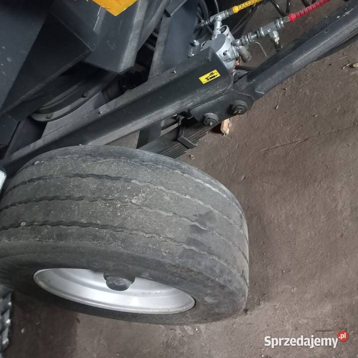 Przyczepa HW 8011 3 stronny wywrot Ładowność 810 Aleksandrów Łódzki