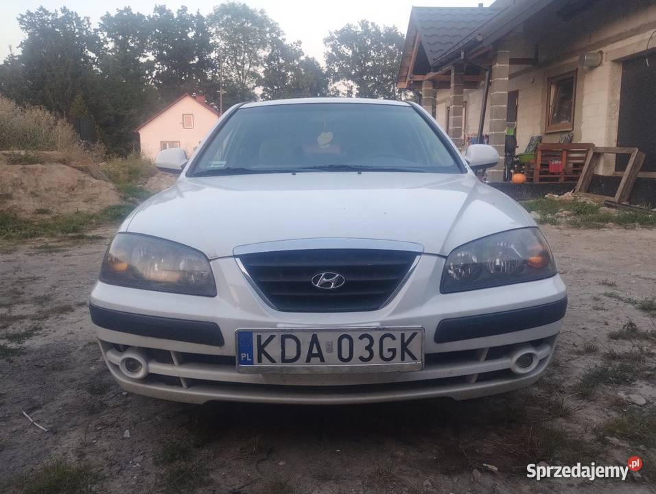 Hyundai Elantra 2000cm3