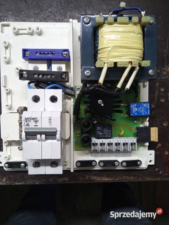 Energoblok do przyczepki kampera Dometic MK 601