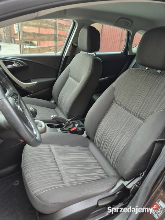 Opel Astra 14B 2011r 104 Perfekcyjny Stan Z ABS Radom