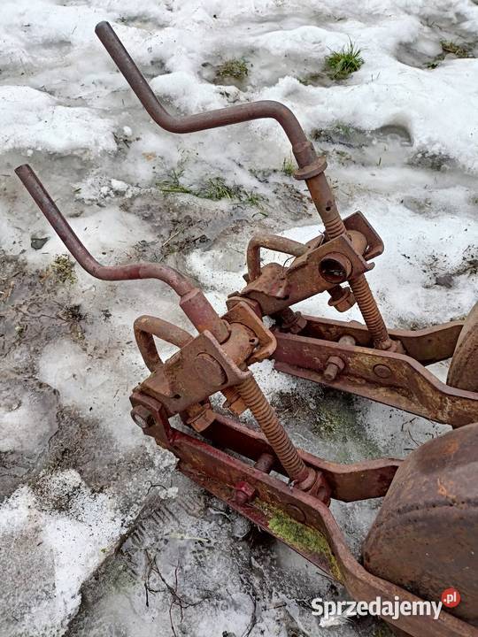 Części do kultywatora kółka obejmy Trojanów