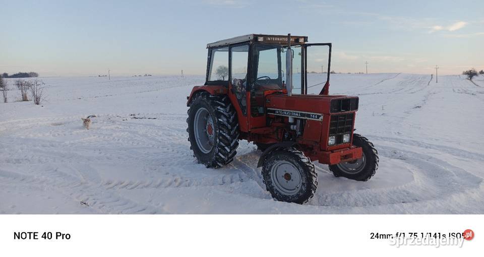 Ciągnik rolniczy International case 744 lubelskie Gruszka Zaporska sprzedam