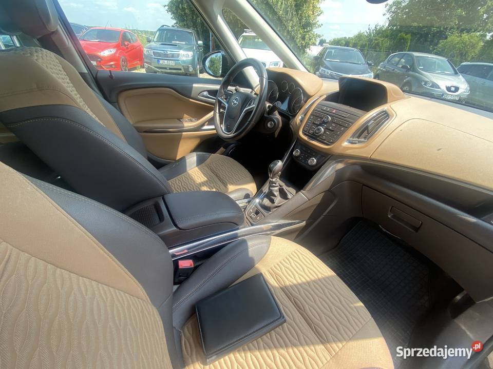 Opel Zafira 7 osobowy czujnik deszczu Zafira Paniówki sprzedam