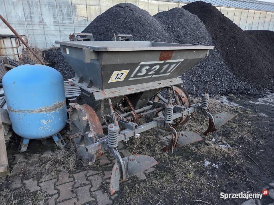 Sadzarka do ziemniaków s2111 nieuszkodzony Siewniki i sadzarki Kalisz
