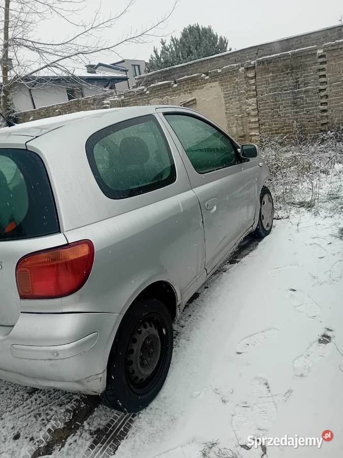 Toyota yaris 1 lifcie 2005r uszkodzona Legionowo