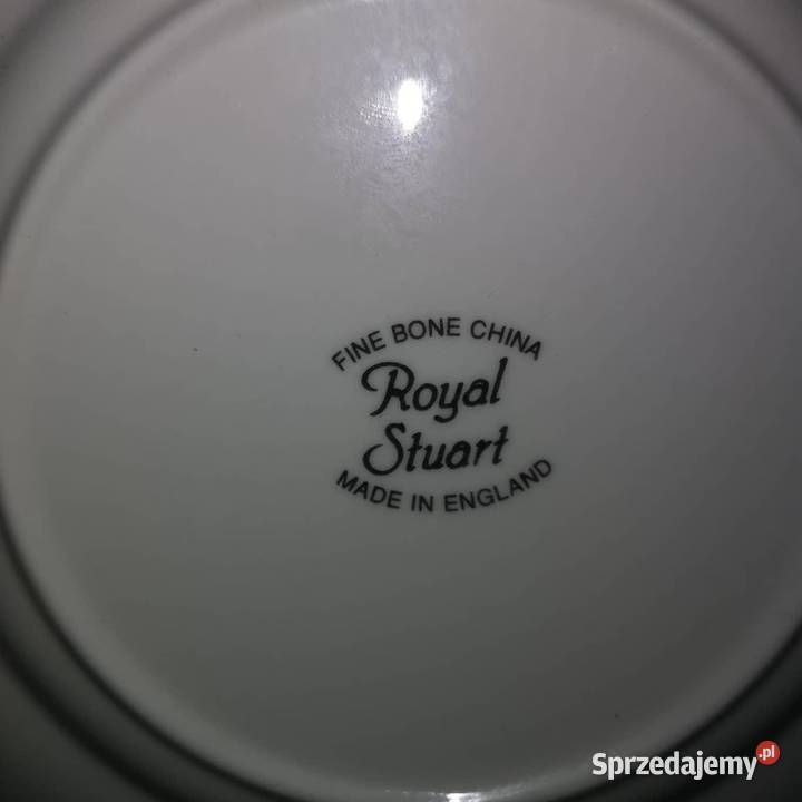 Filiżanka z talerzykiem deserowym Royal Stuart pomorskie