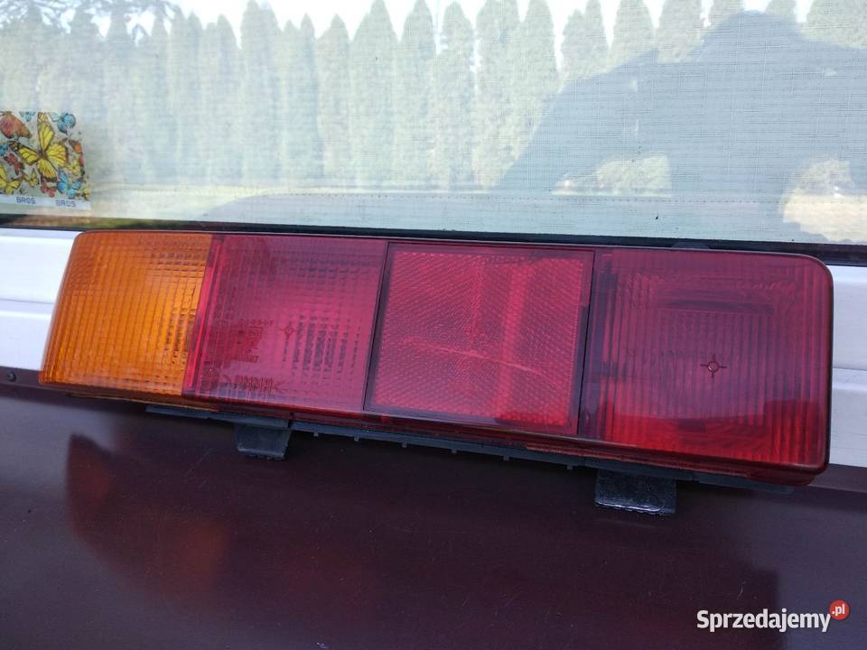 Fiat Cinquecento lampa tył tylna lewa wkład Części samochodowe łódzkie Sieradz sprzedam