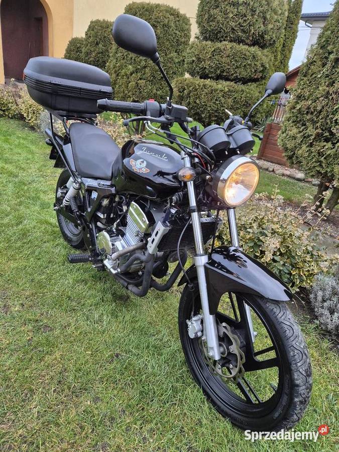 Junak M25 Raptor 250cc chlodzony cieczą kufer Junak Ciechanowiec