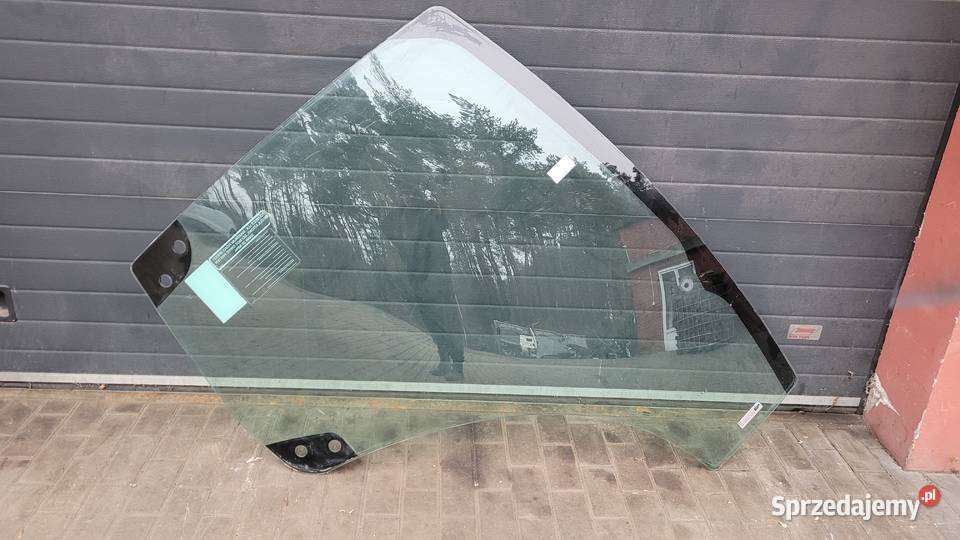 CASE IH PUMA 145 12r SZYBA DRZWI PRAWA Kolno