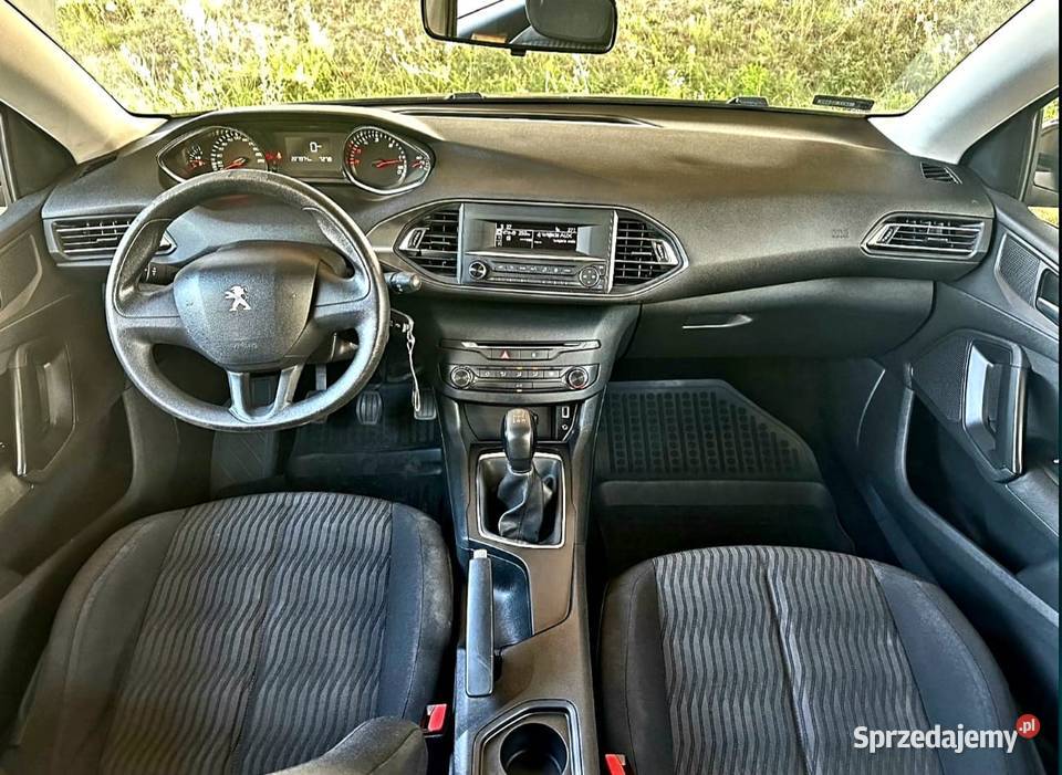 Peugeot 308 Kombi 16tdi kolor moccazamiana na Wasilków