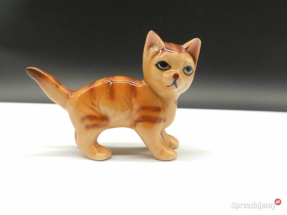 Porcelanowa figurka kotkotek Raszków sprzedam