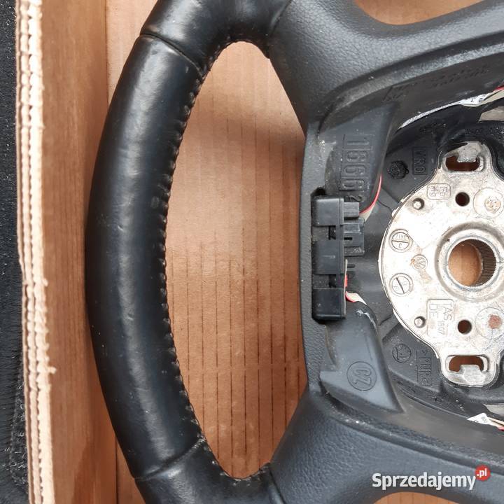 1Z0419091C kierownica SKODA OCTAVIA II skóra osobowe Dębno